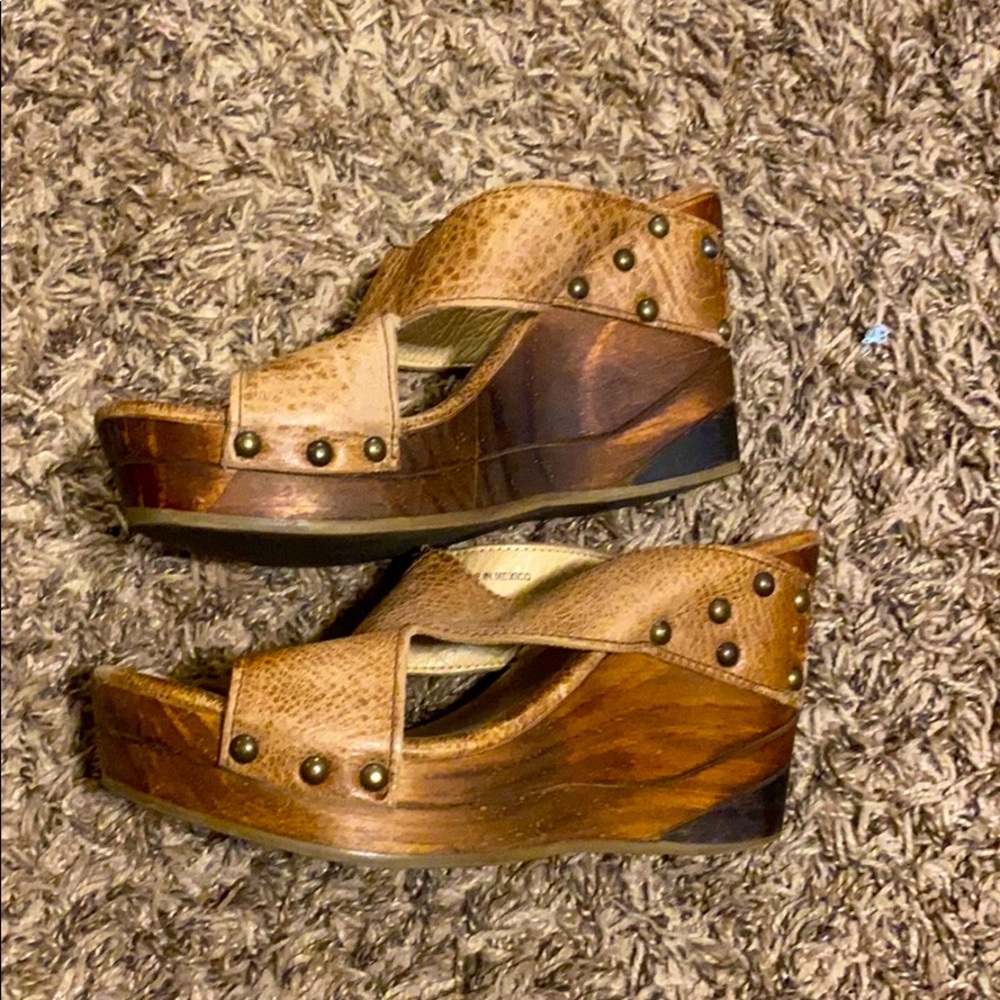 BedStu Size 7 Heels